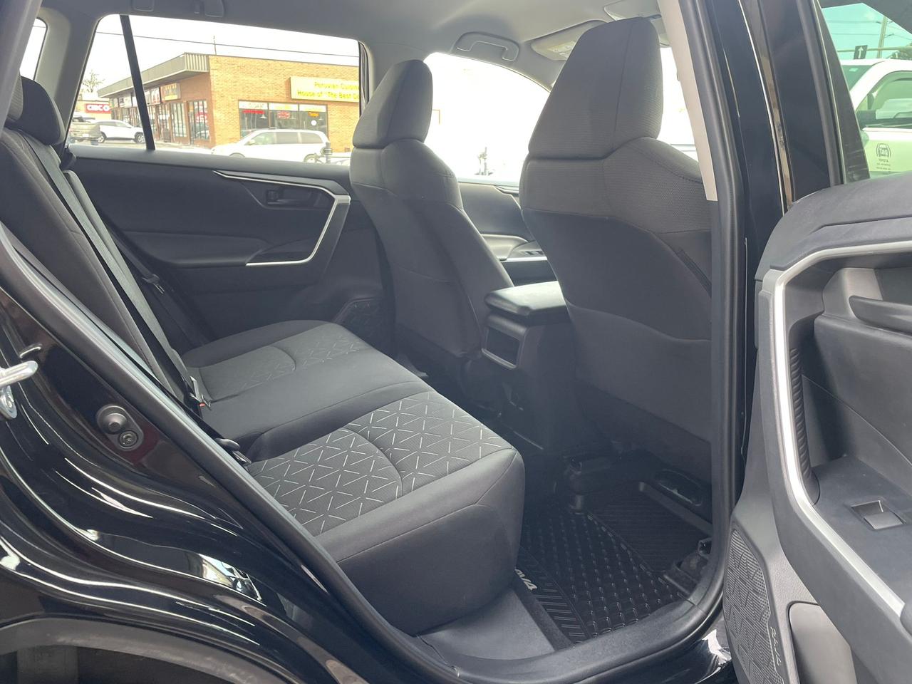 2021 Toyota RAV4 AWD NO ACCIDENT SAFETY CERTIFIED BLIND SPOT BTOOTH Photo