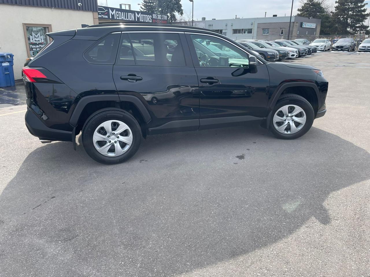 2021 Toyota RAV4 AWD NO ACCIDENT SAFETY CERTIFIED BLIND SPOT BTOOTH Photo