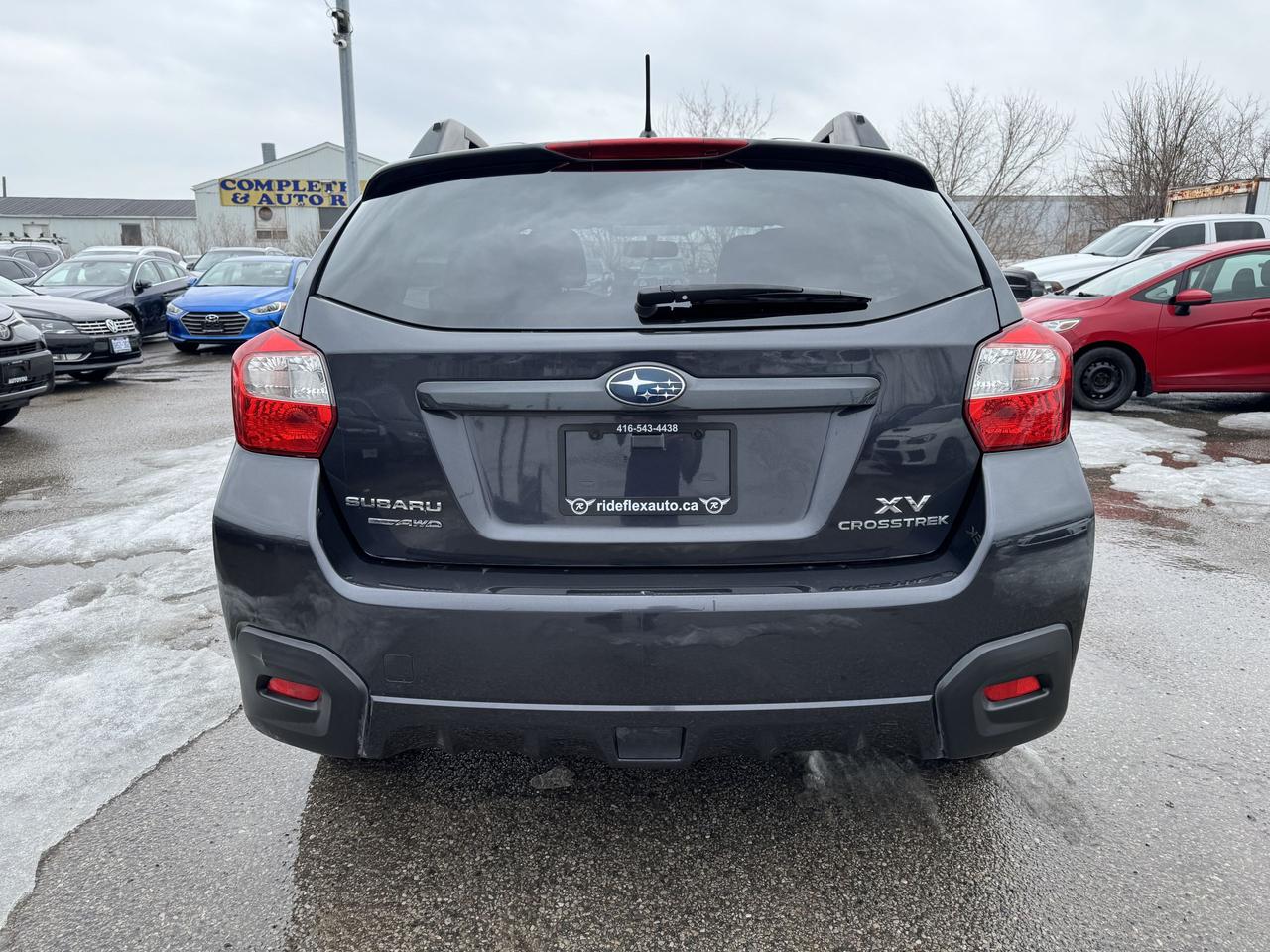 2013 Subaru XV Crosstrek 2.0i w/Touring Pkg Photo