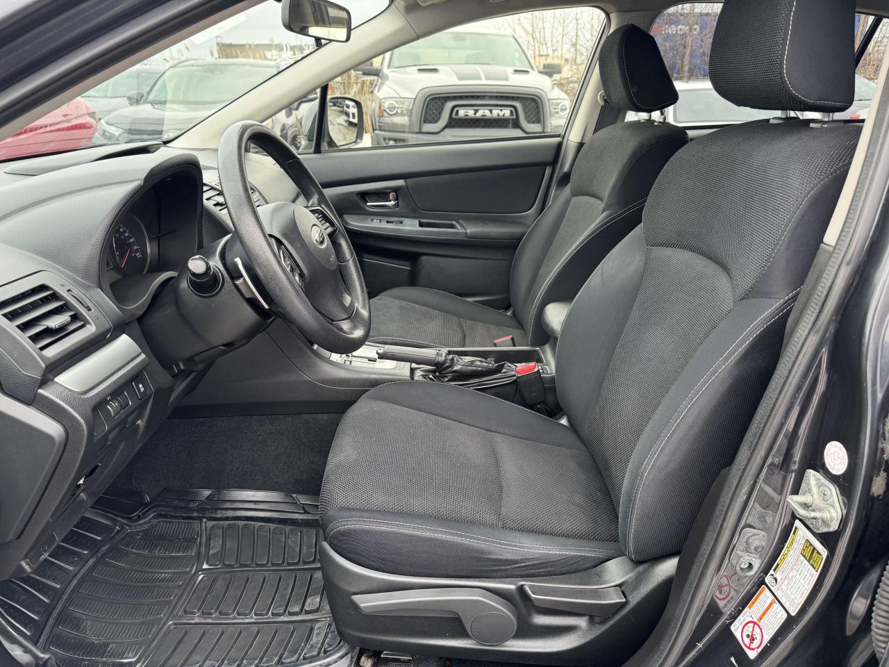 2013 Subaru XV Crosstrek 2.0i w/Touring Pkg Photo