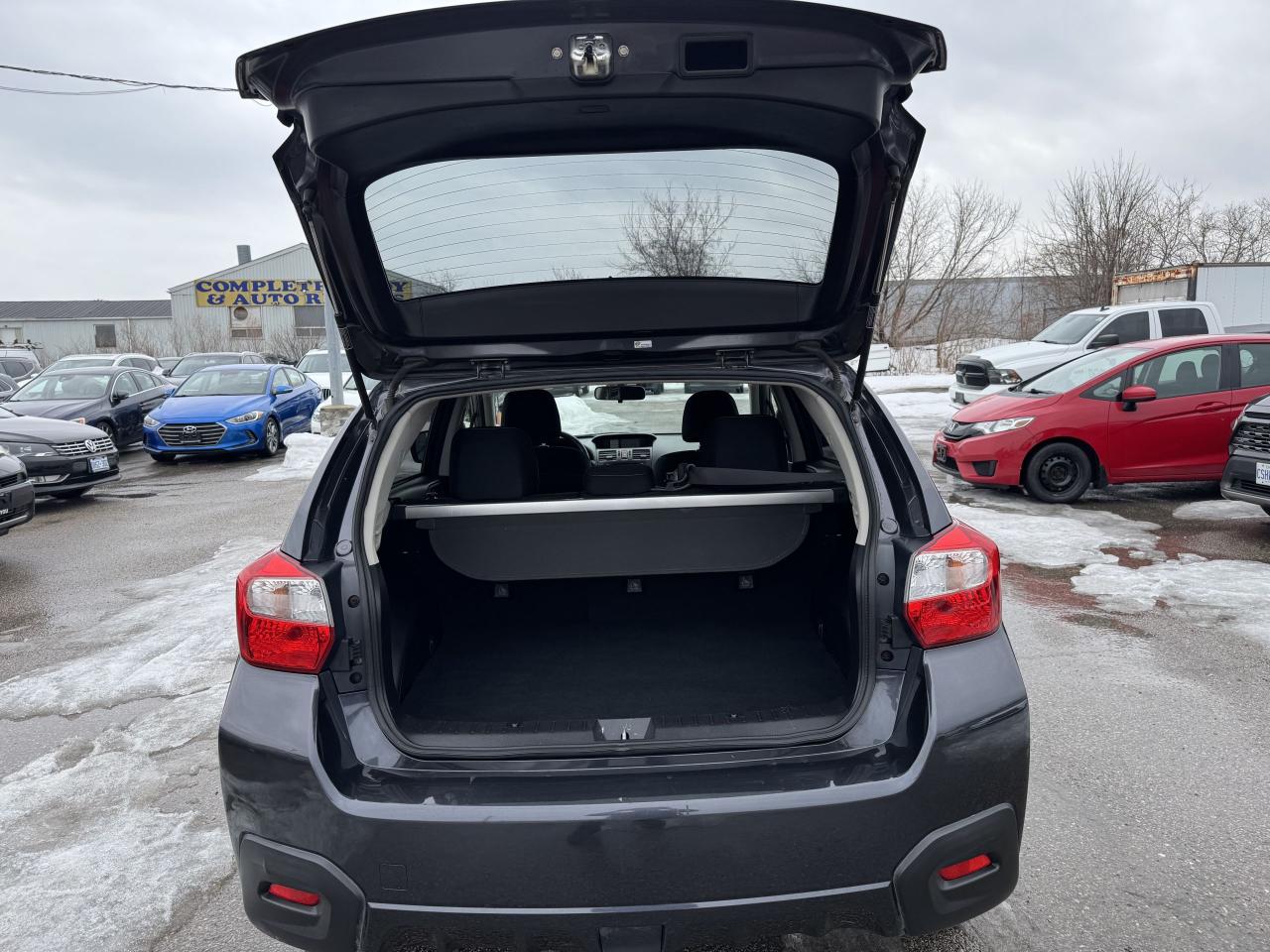 2013 Subaru XV Crosstrek 2.0i w/Touring Pkg Photo