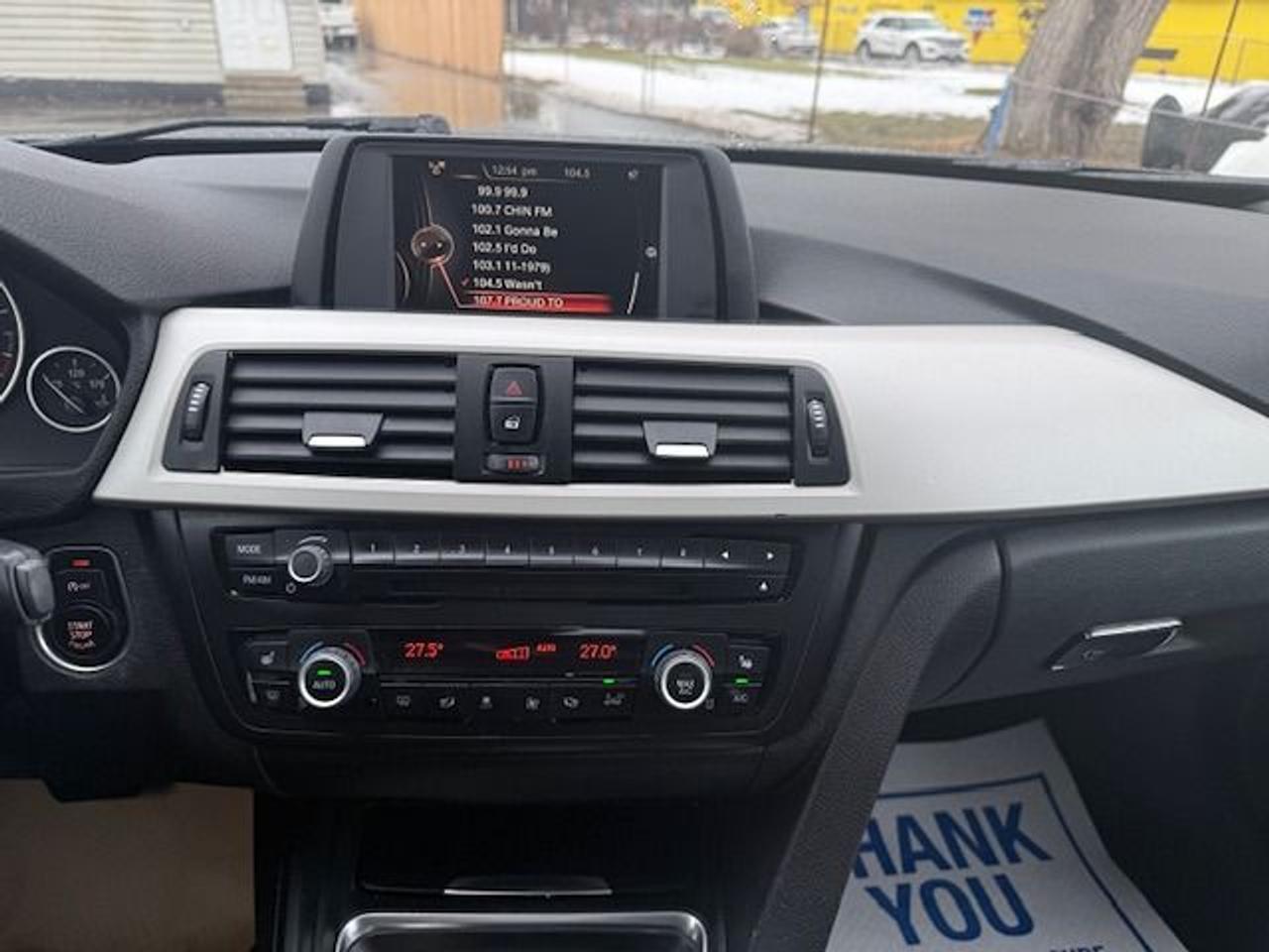 2015 BMW 3 Series 4dr Sdn 320i xDrive AWD Photo