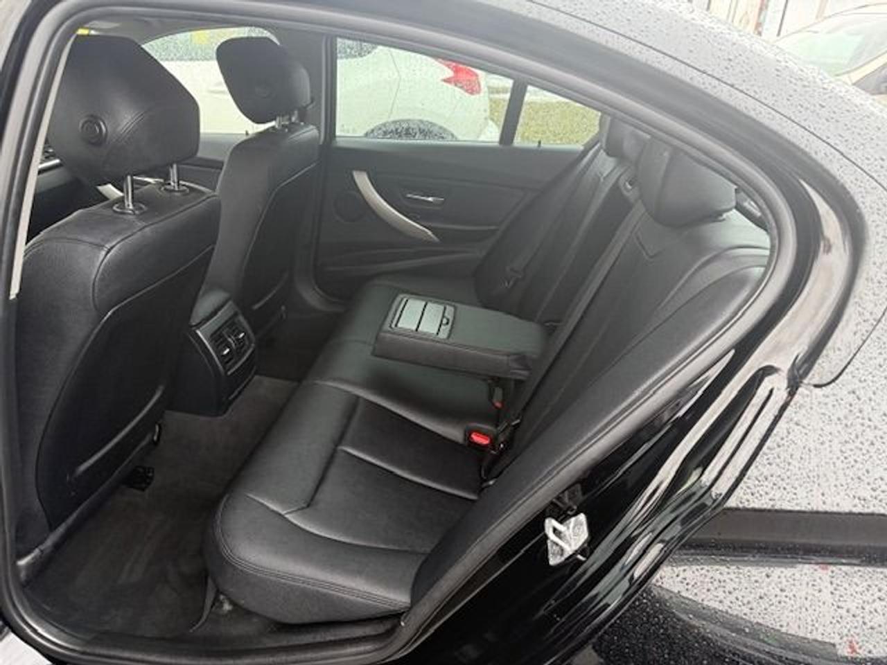 2015 BMW 3 Series 4dr Sdn 320i xDrive AWD Photo