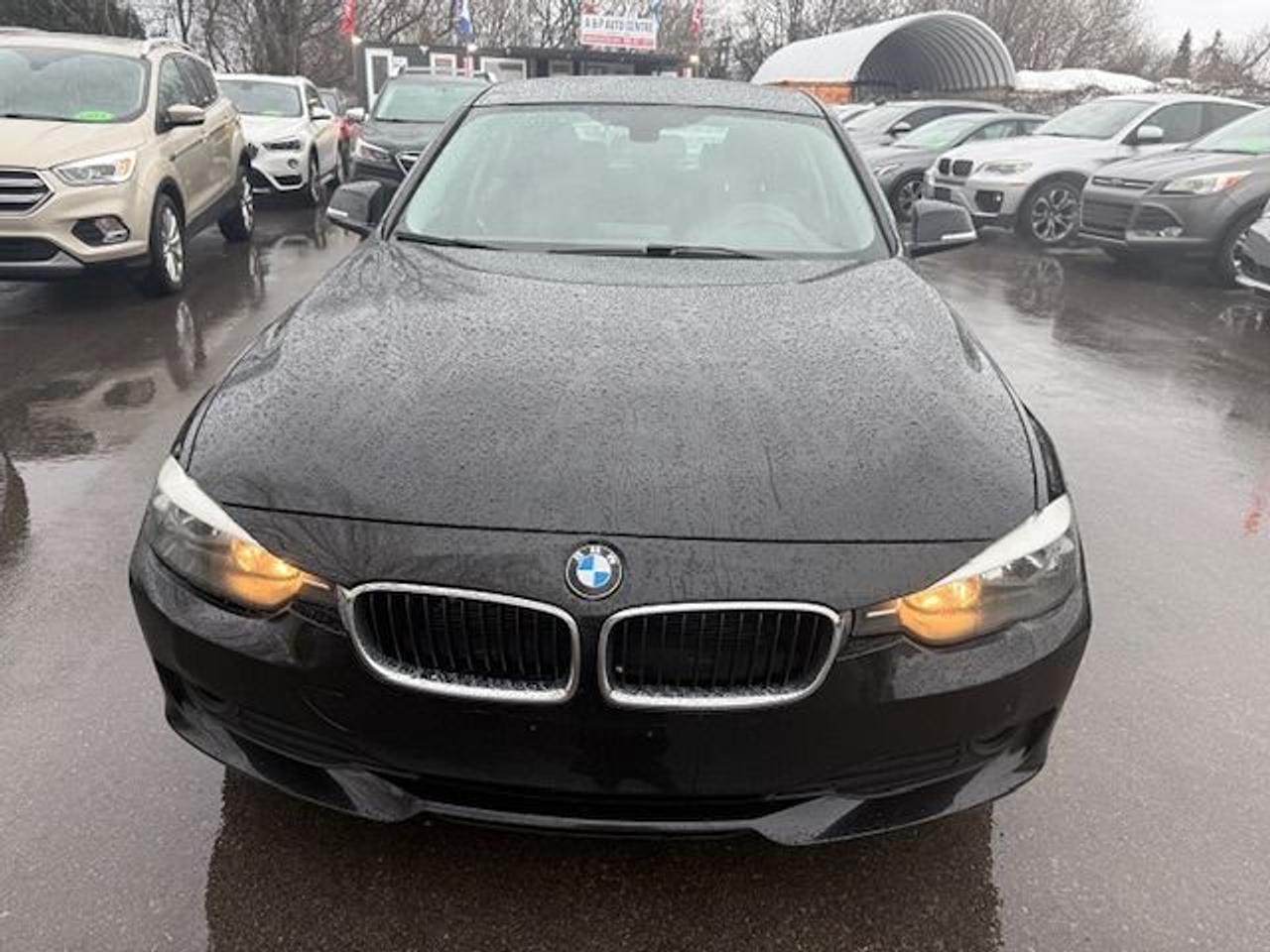 2015 BMW 3 Series 4dr Sdn 320i xDrive AWD Photo