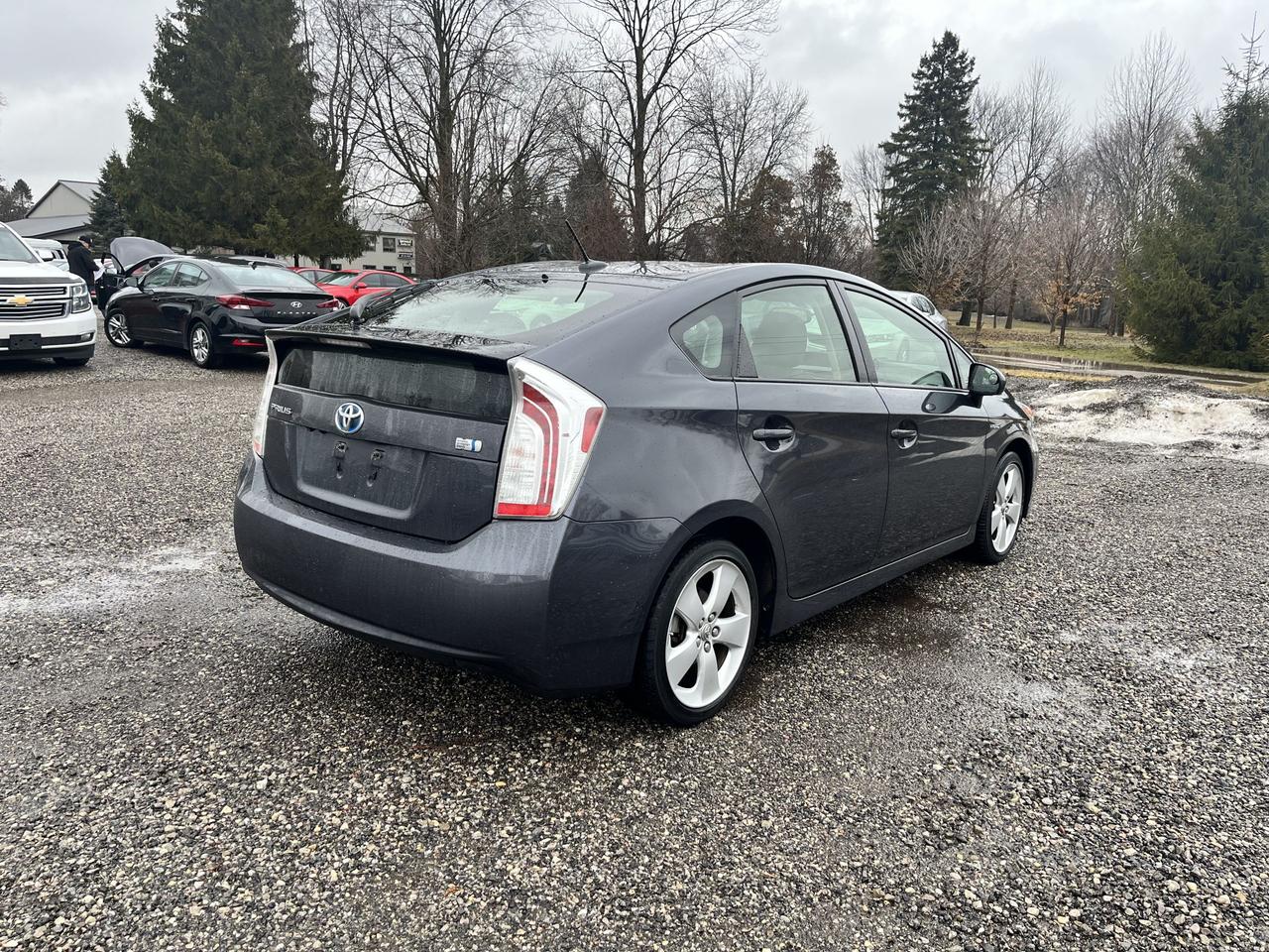 2012 Toyota Prius  Photo3