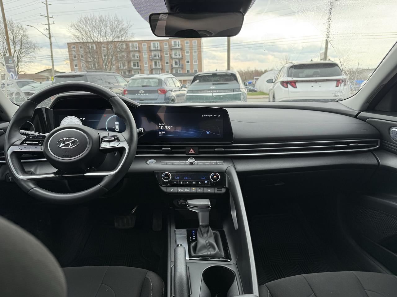2023 Hyundai Elantra Preferred Photo