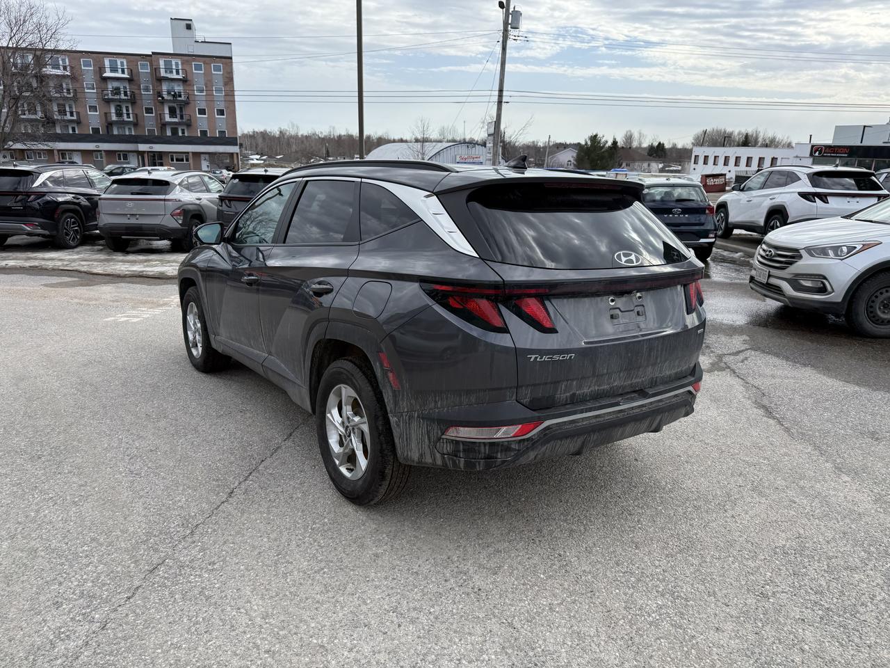 2022 Hyundai Tucson Preferred Photo7