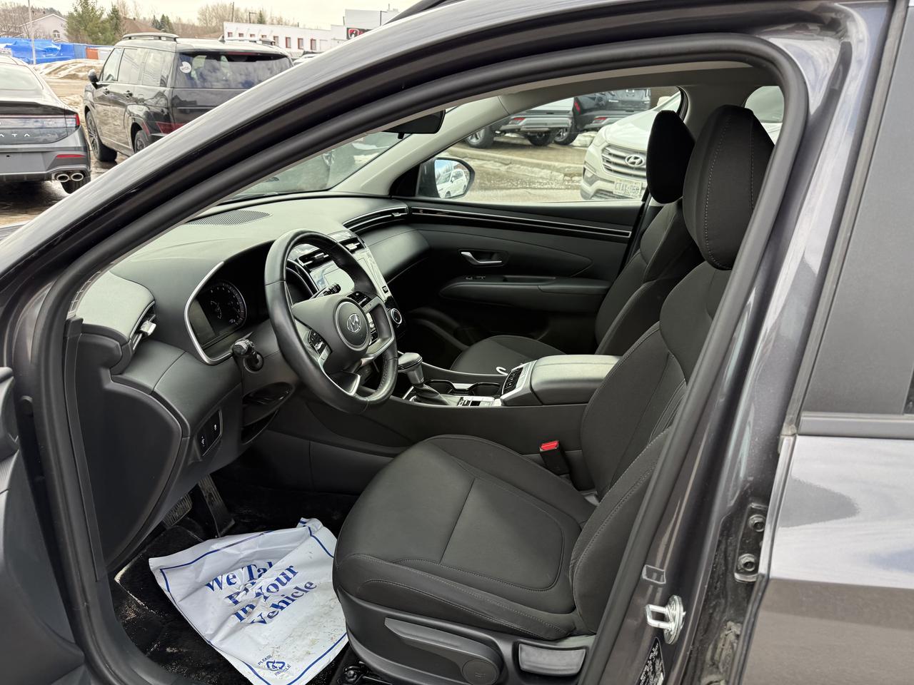2022 Hyundai Tucson Preferred Photo11