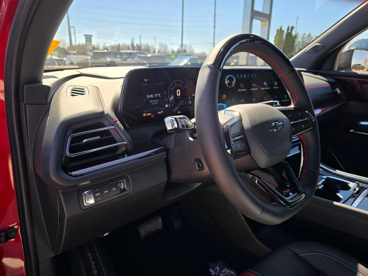 2026 Chevrolet Traverse AWD 4dr RS Photo3