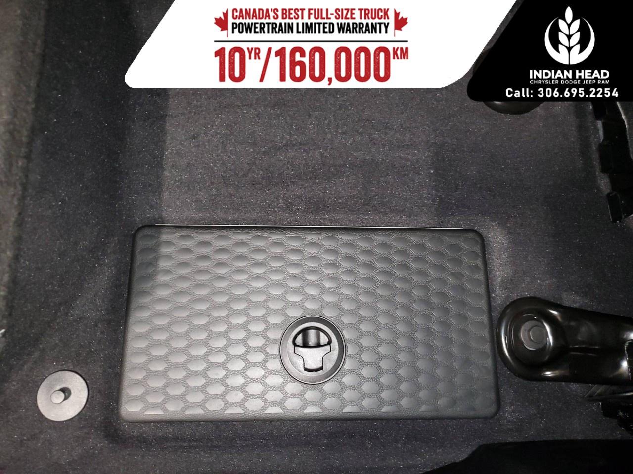 13715315