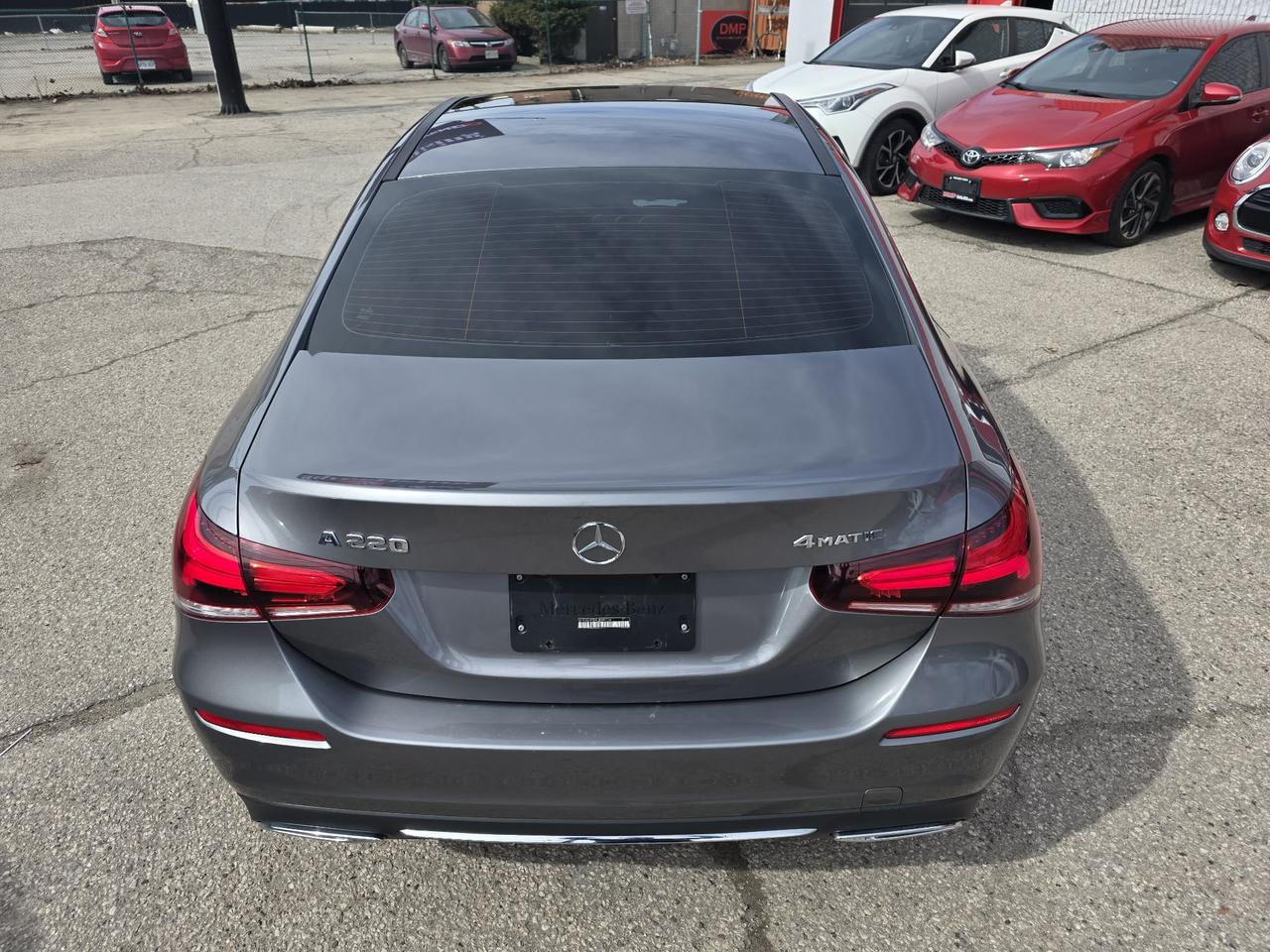 2020 Mercedes-Benz A-Class A 220 4MATIC Photo4