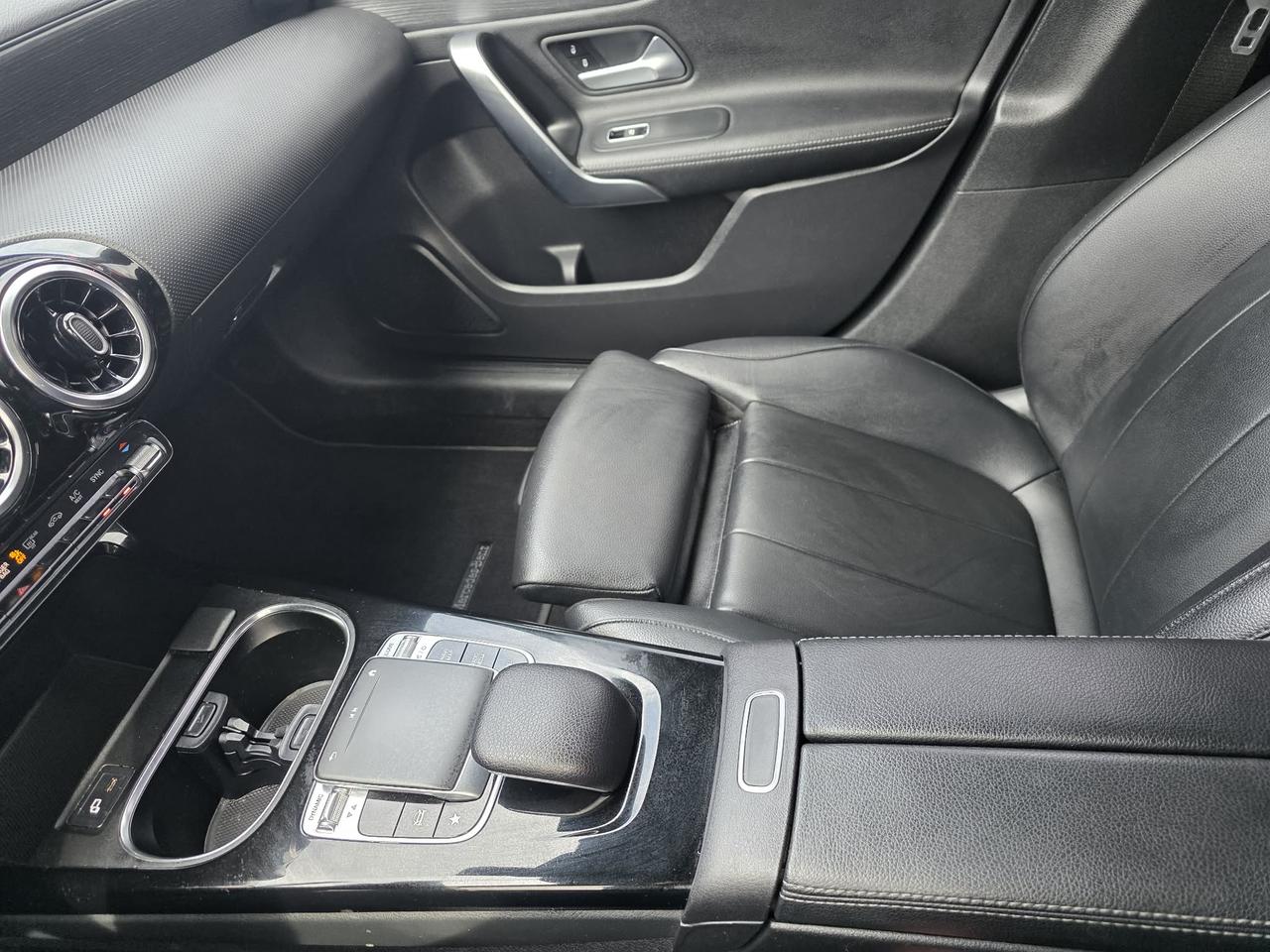 2020 Mercedes-Benz A-Class A 220 4MATIC Photo