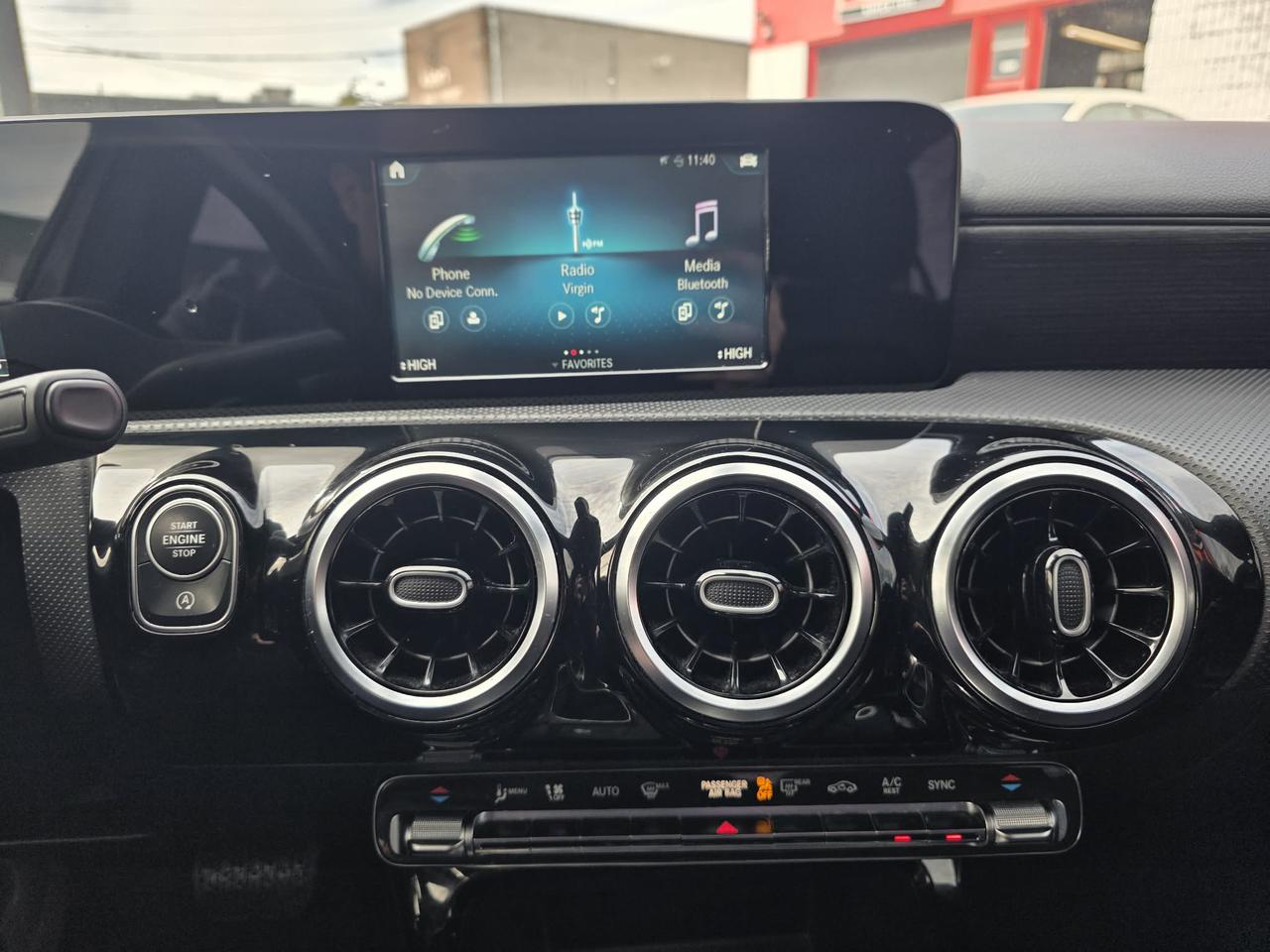 2020 Mercedes-Benz A-Class A 220 4MATIC Photo