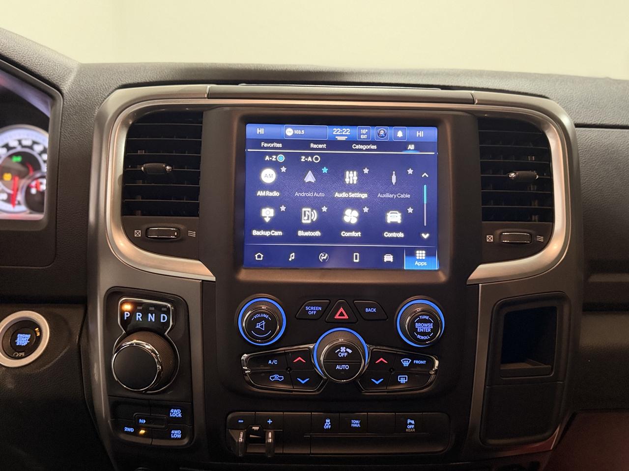 2022 RAM 1500 Classic WARLOCK 4X4 CREW CAB 5'7" BOX Photo