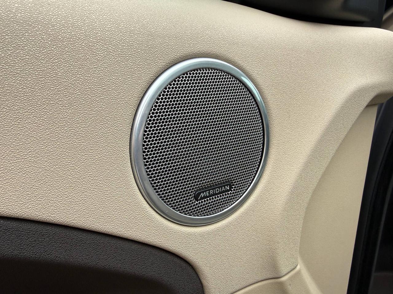 2014 Land Rover Evoque 5DR HB PURE PLUS Photo