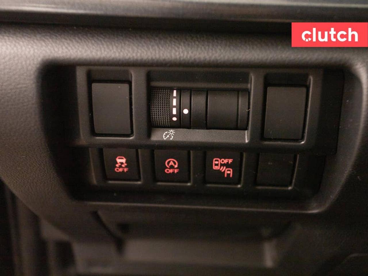 13715708