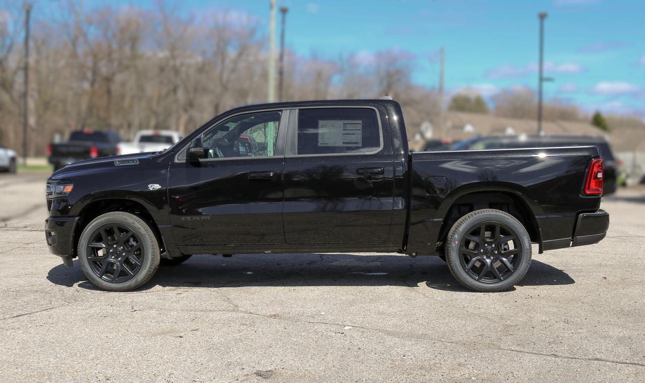 2026 RAM 1500 Sport 4x4 Crew Cab 5'7  Box Photo