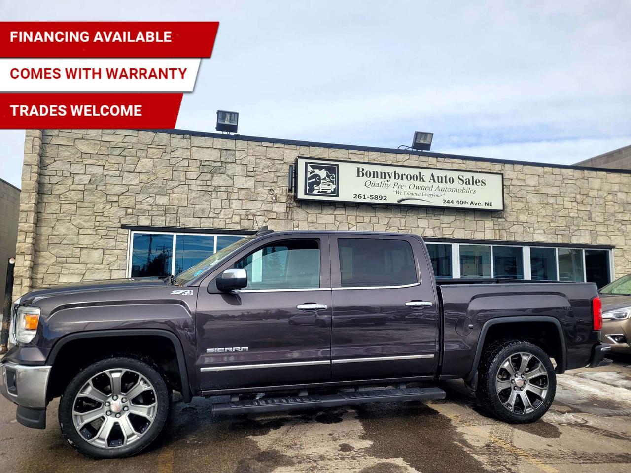 Used 2015 GMC Sierra 1500 SLT/Leather/Sunroof/Z 71 Package for sale in Calgary, AB
