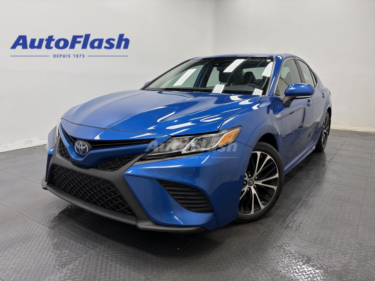 Used 2019 Toyota Camry HYBRID SE, TOIT OUVRANT, CUIR, SIÈGES CHAUFFANTS for sale in Saint-Hubert, QC