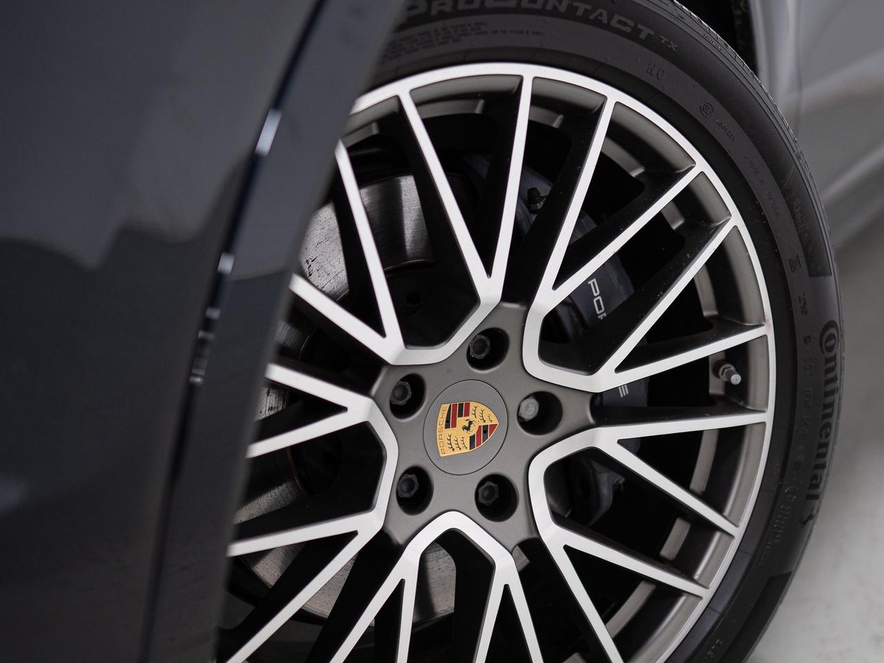 2022 Porsche Cayenne PLATINUM EDITION | PREMIUM PLUS PKG | 21 IN Photo