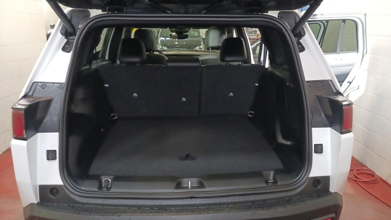 2026 Jeep Cherokee Limited 4X4 Photo