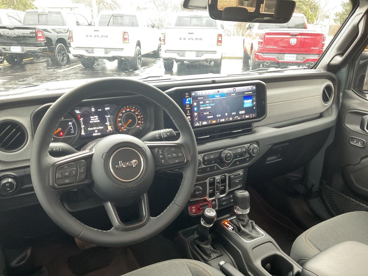 2025 Jeep Gladiator  Photo