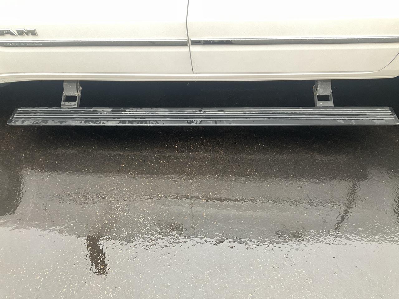 2022 RAM 1500 Crew Cab Photo