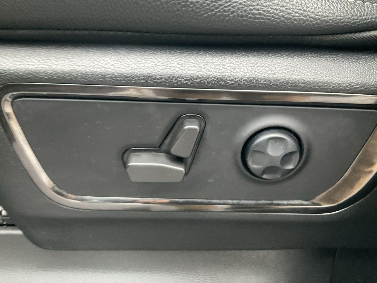 2022 RAM 1500 Crew Cab Photo