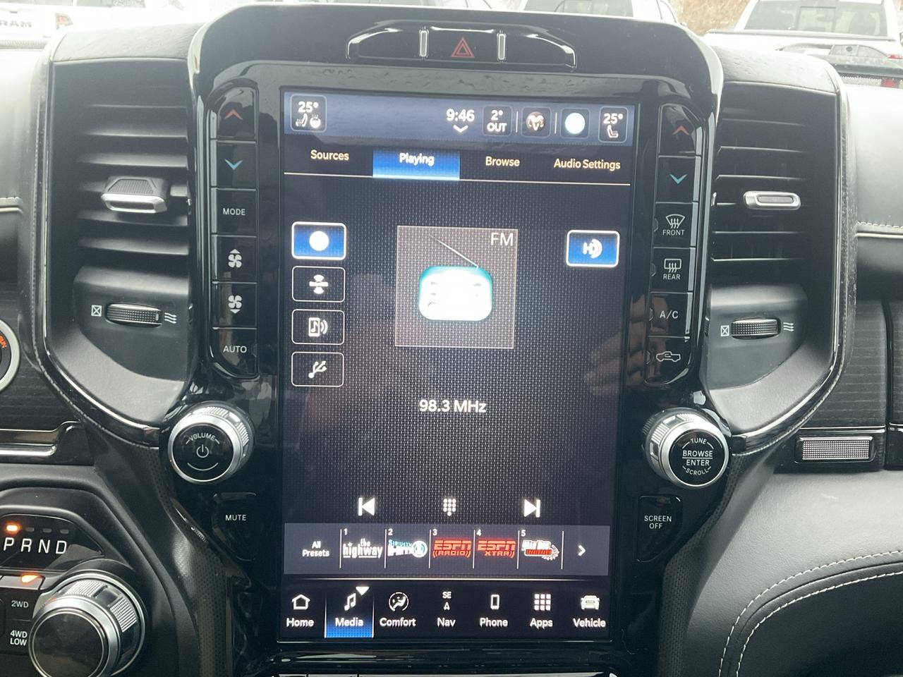 2022 RAM 1500 Crew Cab Photo