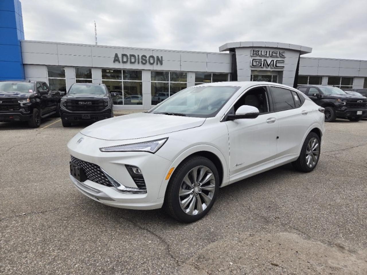 2026 Buick Envista Avenir  - Moonroof -  Leather Seats Photo0