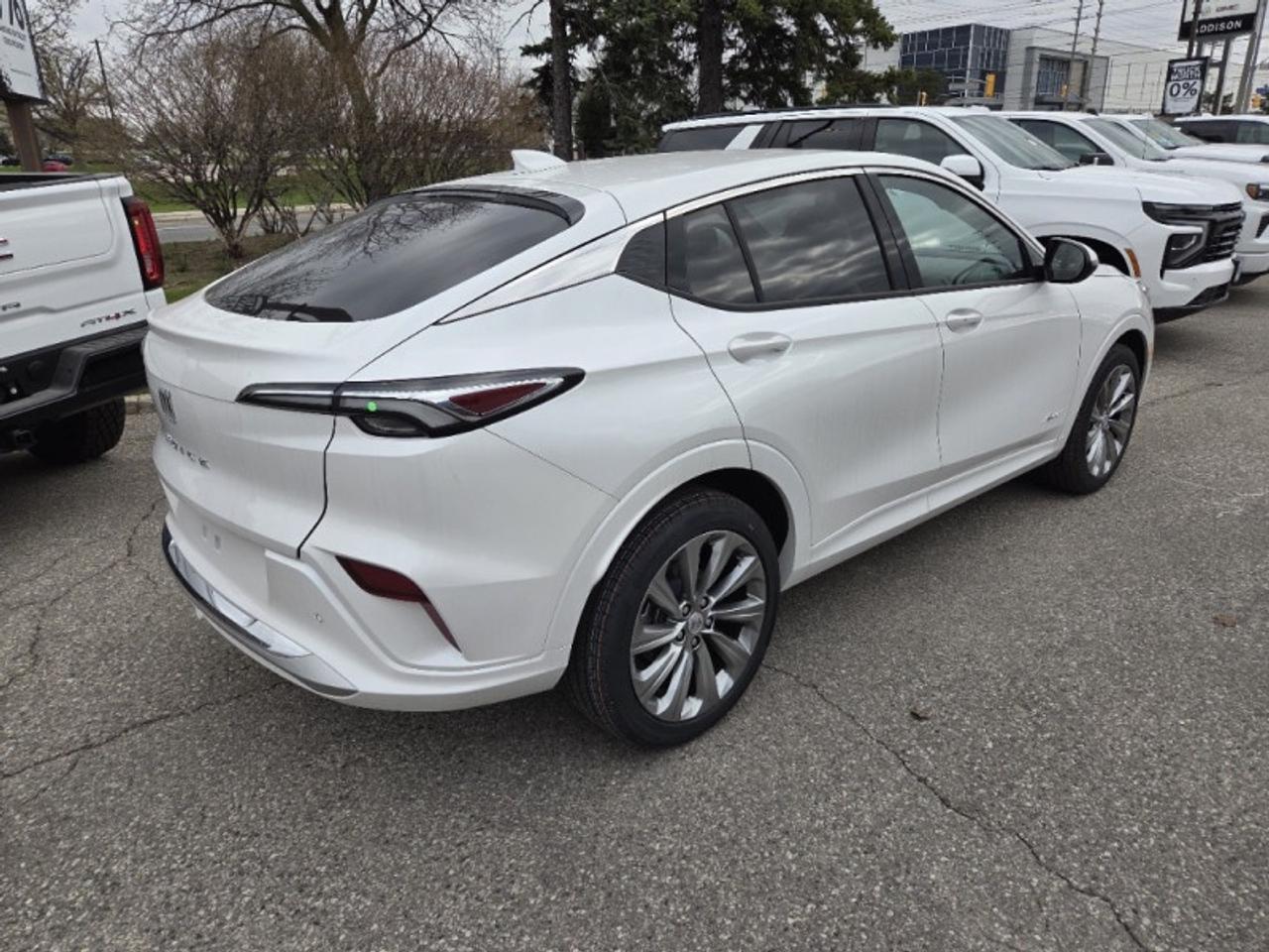 2026 Buick Envista Avenir  - Moonroof -  Leather Seats Photo