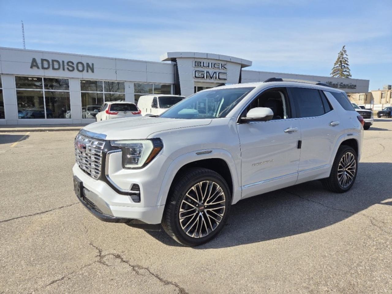 2026 GMC Terrain Denali  - Sunroof -  Cooled Seats Photo