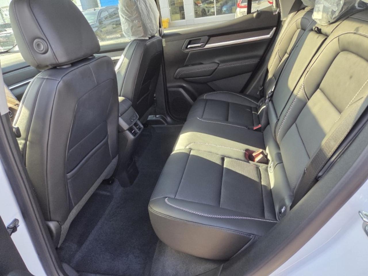 2026 GMC Terrain Denali  - Sunroof -  Cooled Seats Photo