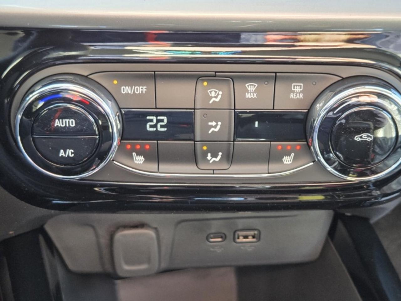 2026 Chevrolet Trax LT  - Heated Seats -  Remote Start Photo