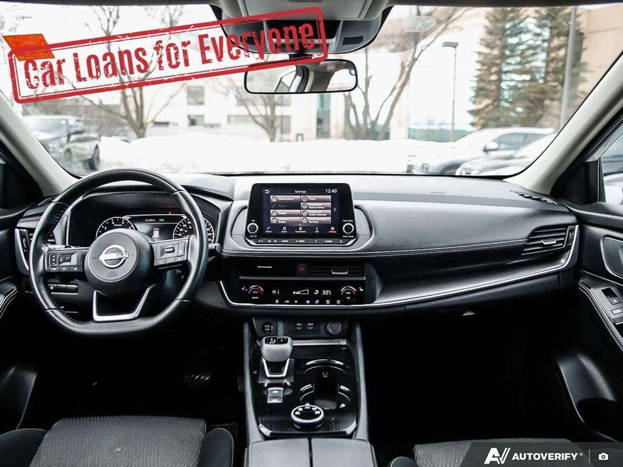 2024 Nissan Rogue SV MOONROOF