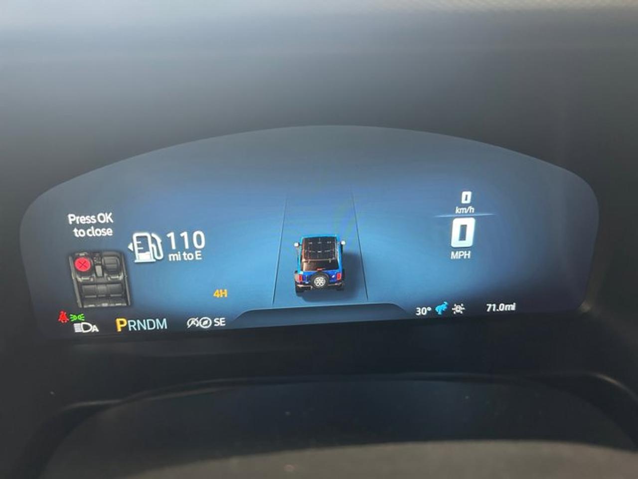 13716362