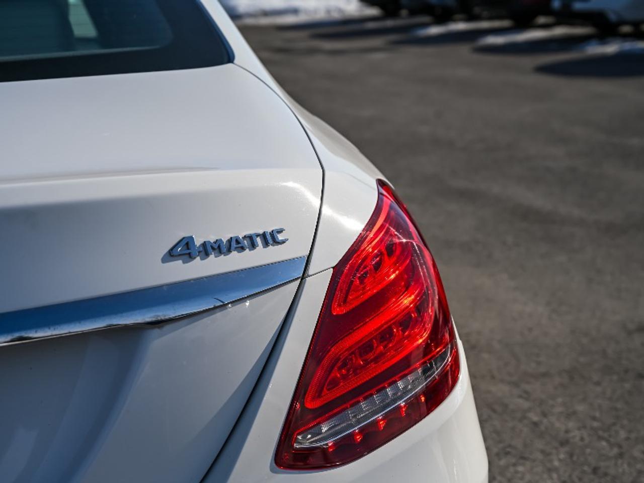 2017 Mercedes-Benz C-Class C 300 Photo