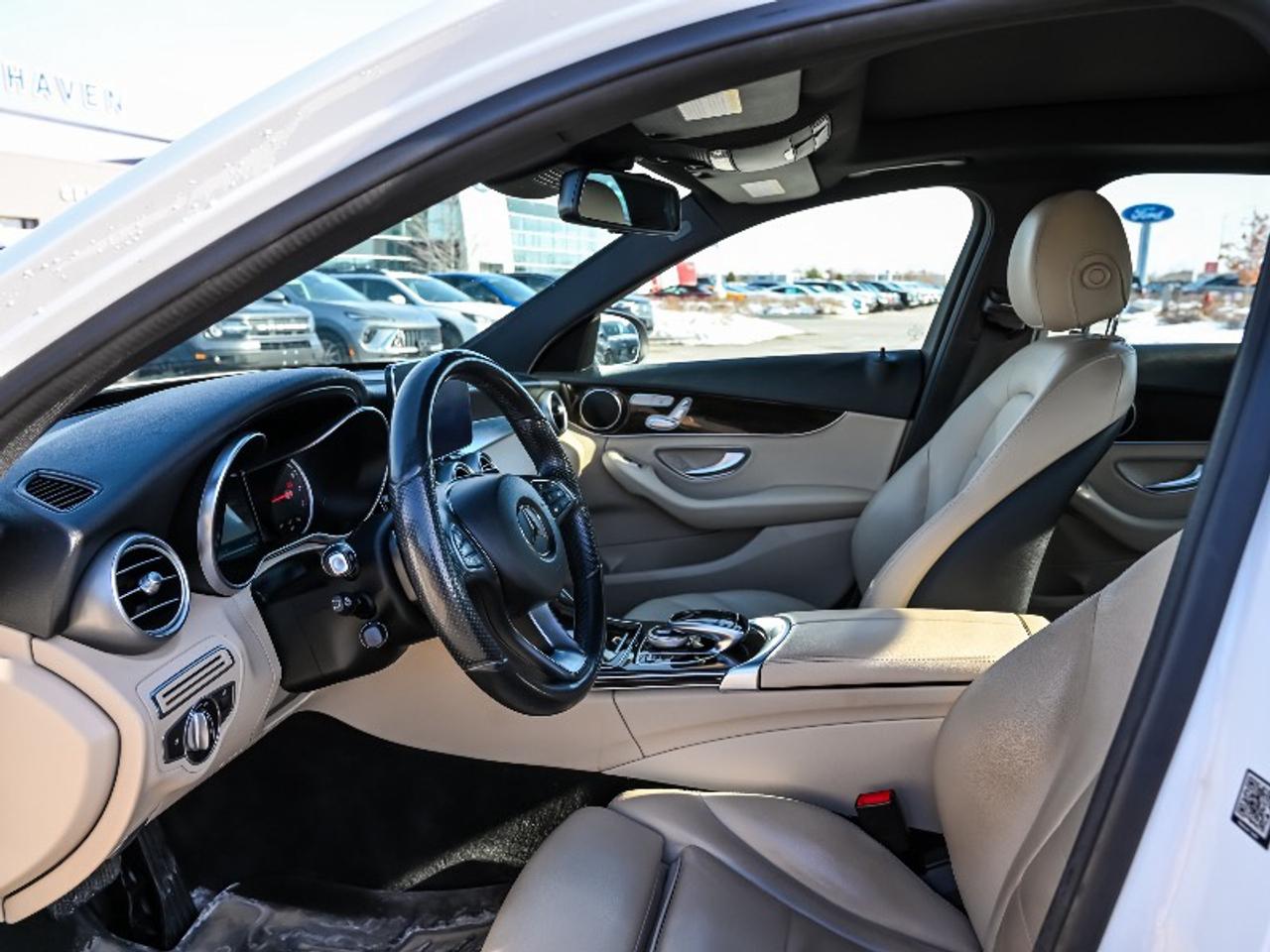 2017 Mercedes-Benz C-Class C 300 Photo