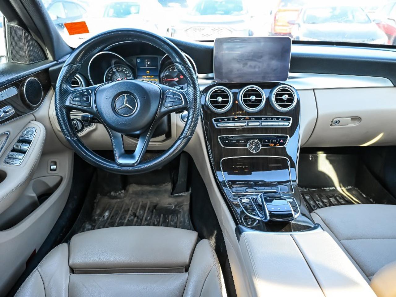 2017 Mercedes-Benz C-Class C 300 Photo