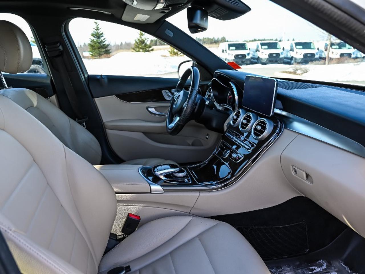 2017 Mercedes-Benz C-Class C 300 Photo