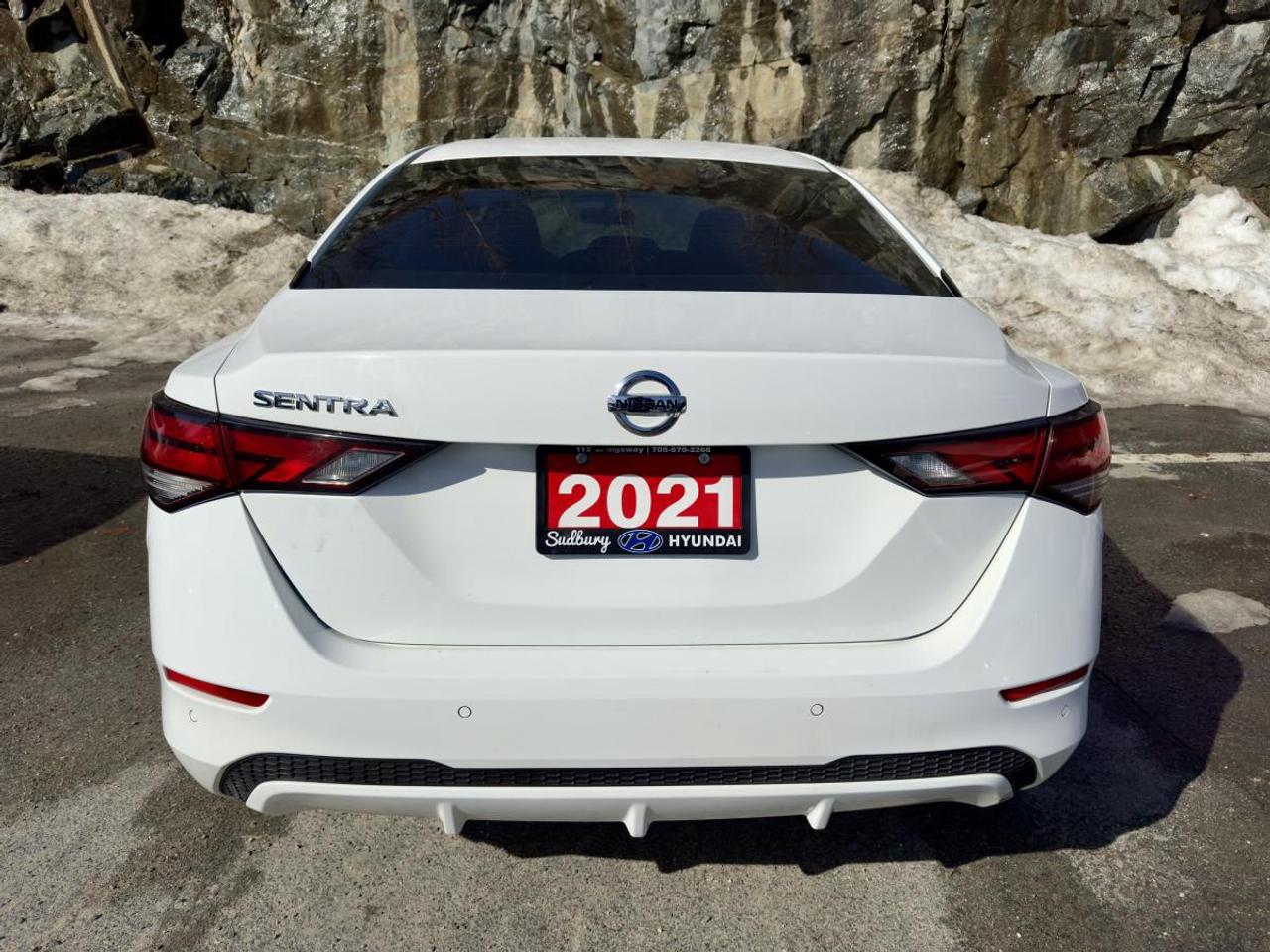 2021 Nissan Sentra S Photo4