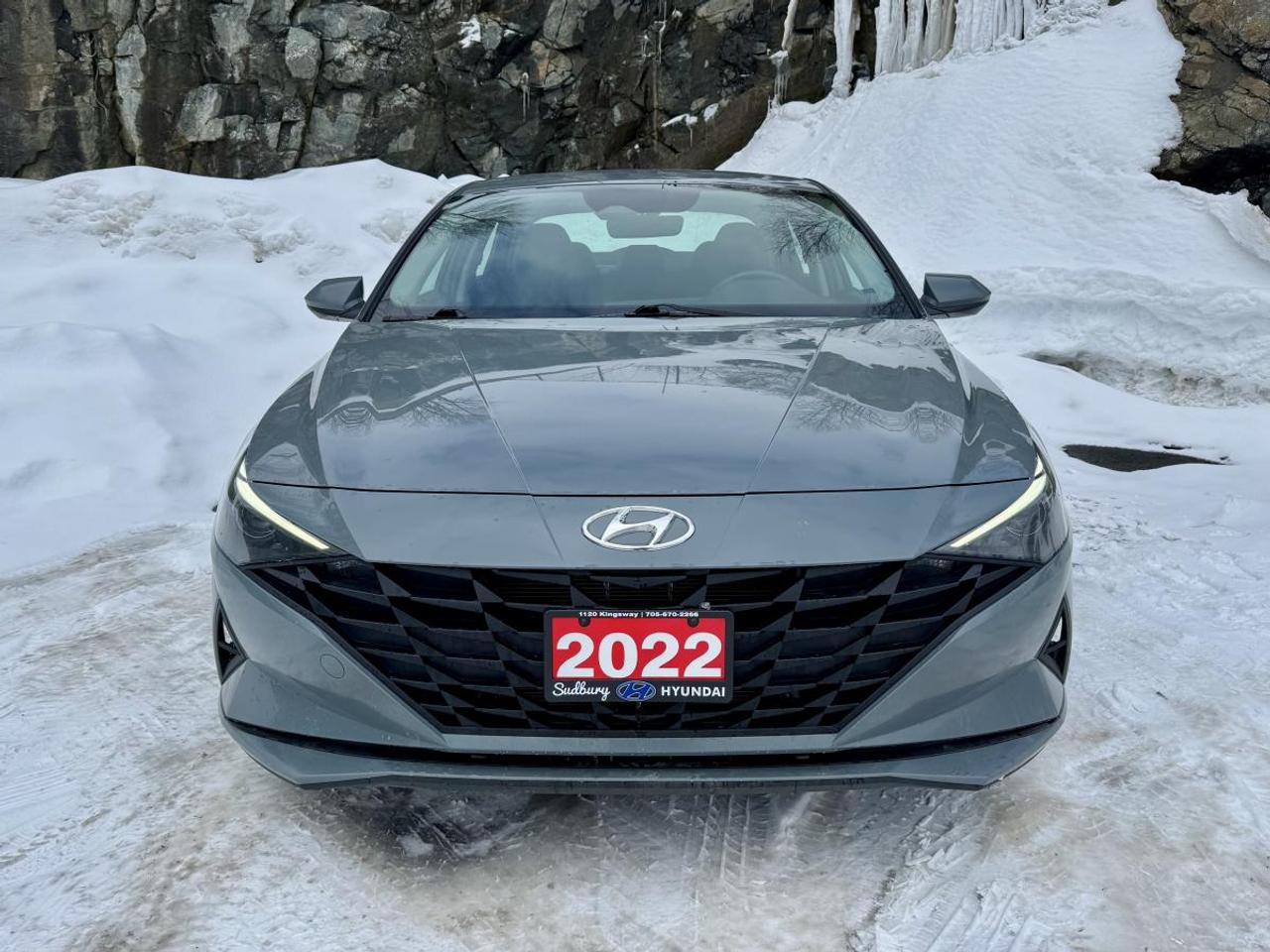 2022 Hyundai Elantra Hybrid Preferred DCT Photo