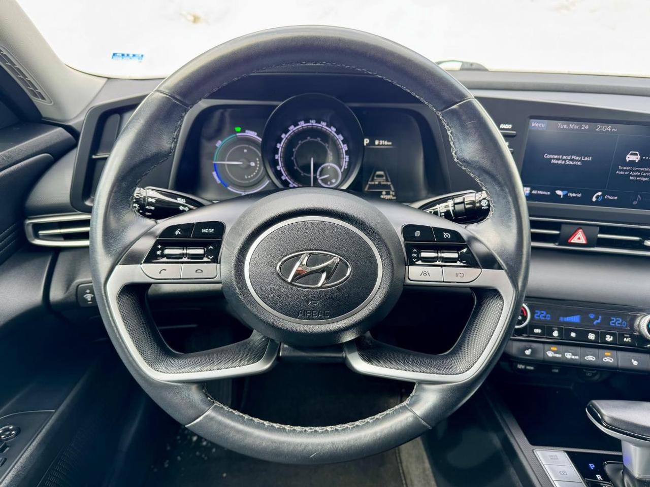 2022 Hyundai Elantra Hybrid Preferred DCT Photo