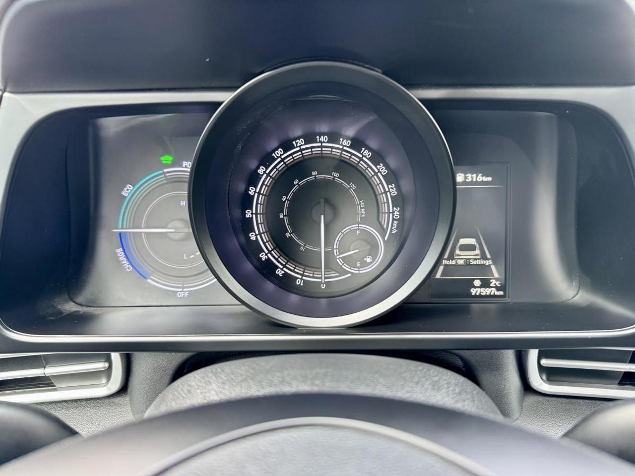 2022 Hyundai Elantra Hybrid Preferred DCT Photo