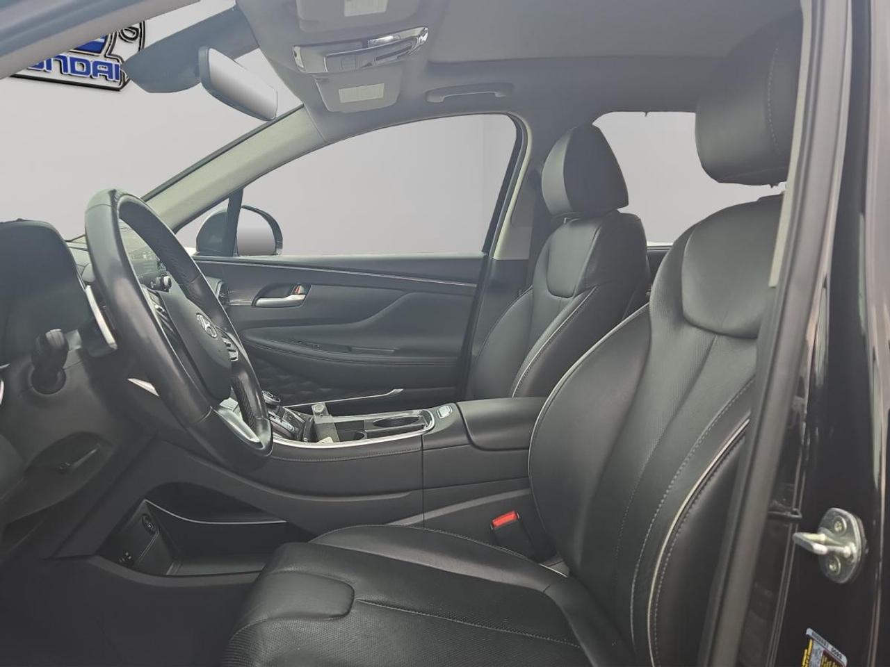 2022 Hyundai Santa Fe Preferred Photo