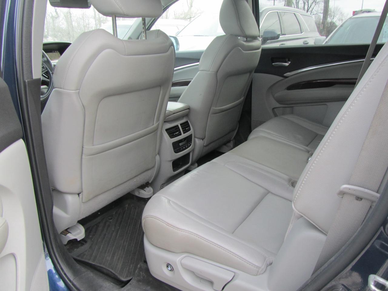 2016 Acura MDX SH-AWD 4dr w/Tech Photo