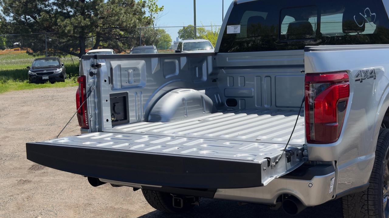 2026 Ford F-150 XLT Photo