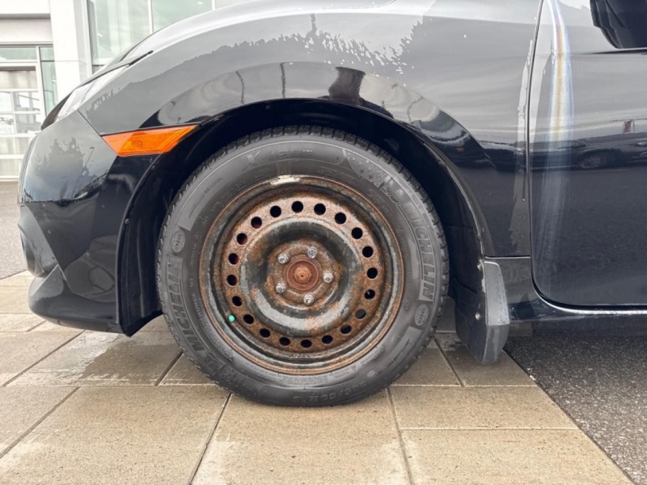 2017 Honda Civic COUPE EX-T  -  Heated Seats Photo