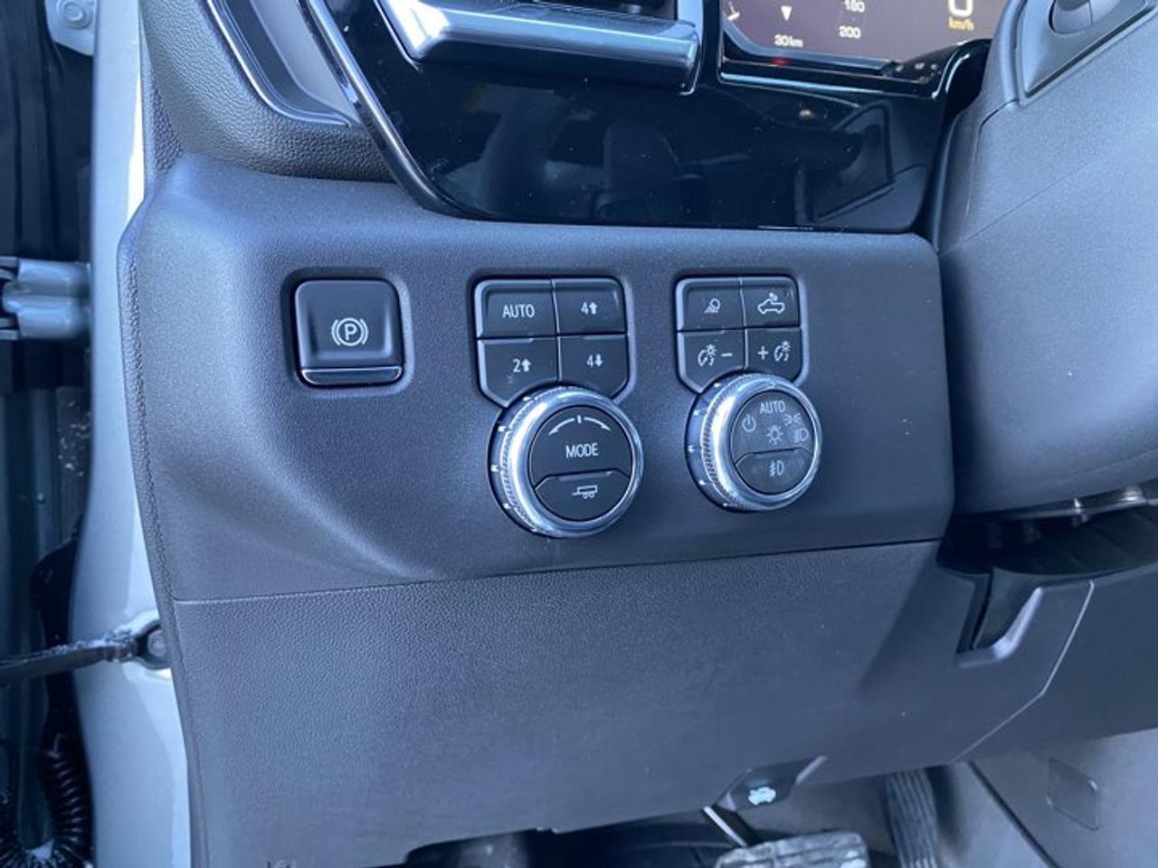 13716959