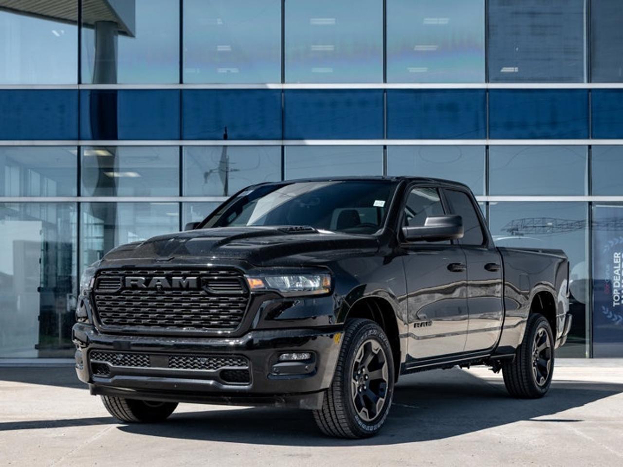 2026 RAM 1500 Express Photo